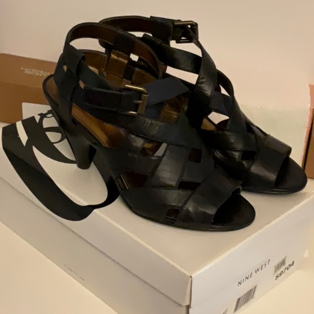 Nine West Black Strappy Leather Peep-Toe Heels